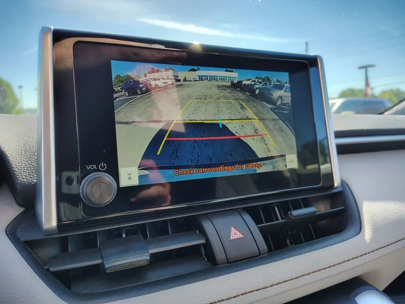 Used 2023  Toyota XLE image 14