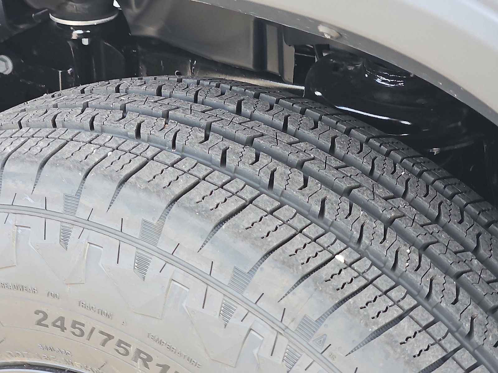 New 2026 Granite Crystal Metallic Clear-Coat Exterior Paint Jeep Sport image 10