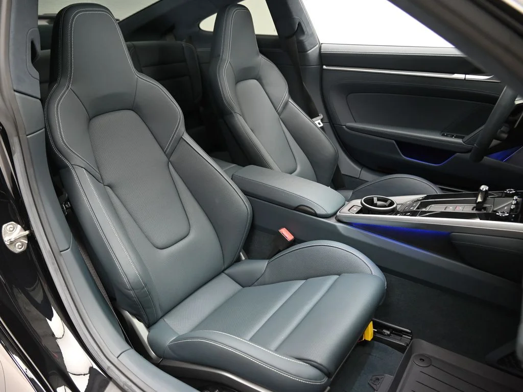 Used 2024 Black Porsche Carrera 4S Coupe image 17