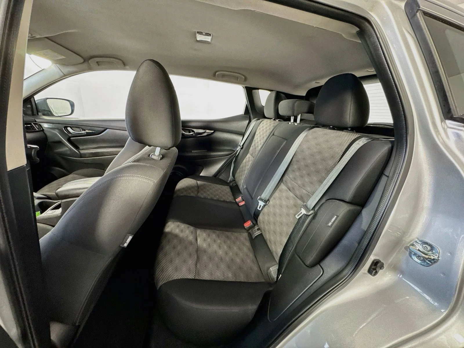 2022 Nissan Rogue Sport SV - Photo 15