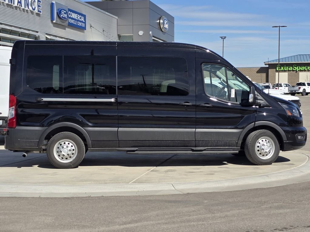 New 2026 Agate Black Metallic Ford XLT image 26