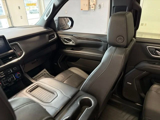 2023 Chevrolet Suburban Z71 - Photo 34
