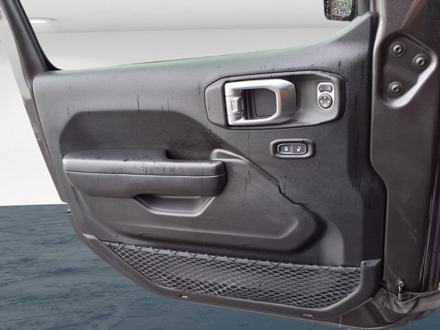 Used 2020 Gray Jeep Sport image 29
