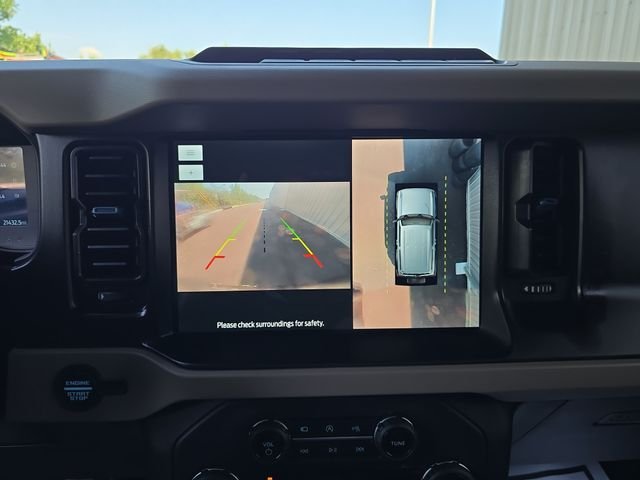 Used 2023 Green Ford Wildtrak image 23