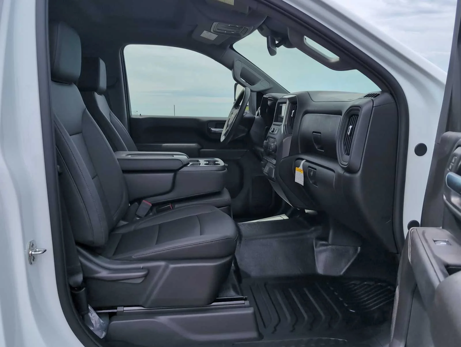 New 2026 Summit White Chevrolet Work Truck image 23