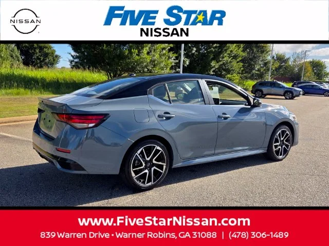 Used 2024 Gray Nissan SR image 14