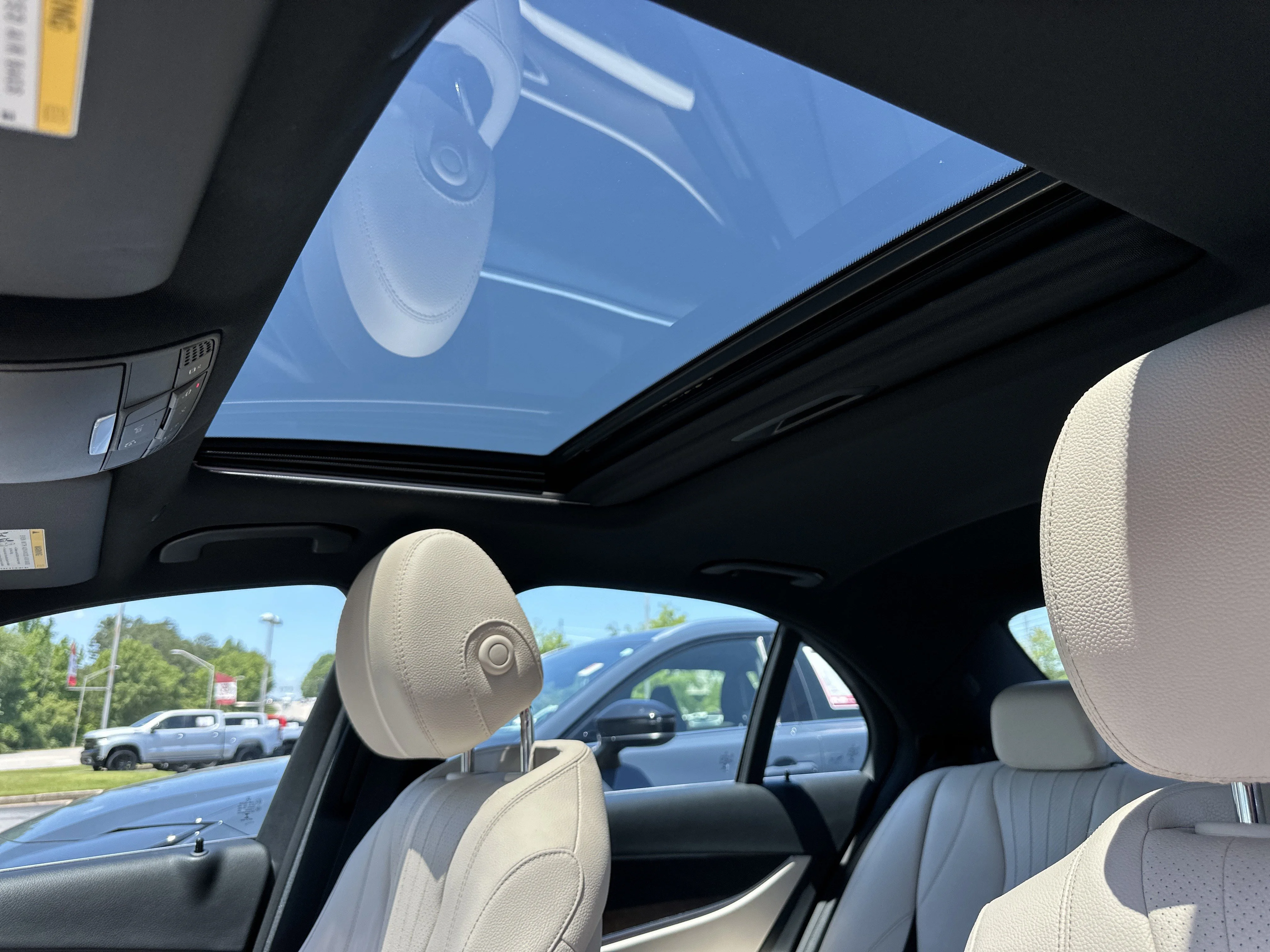 Used 2021 Lunar Blue Metallic Mercedes-Benz E 350 image 33