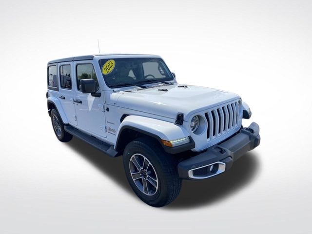Used 2023 White Jeep Sahara image 10