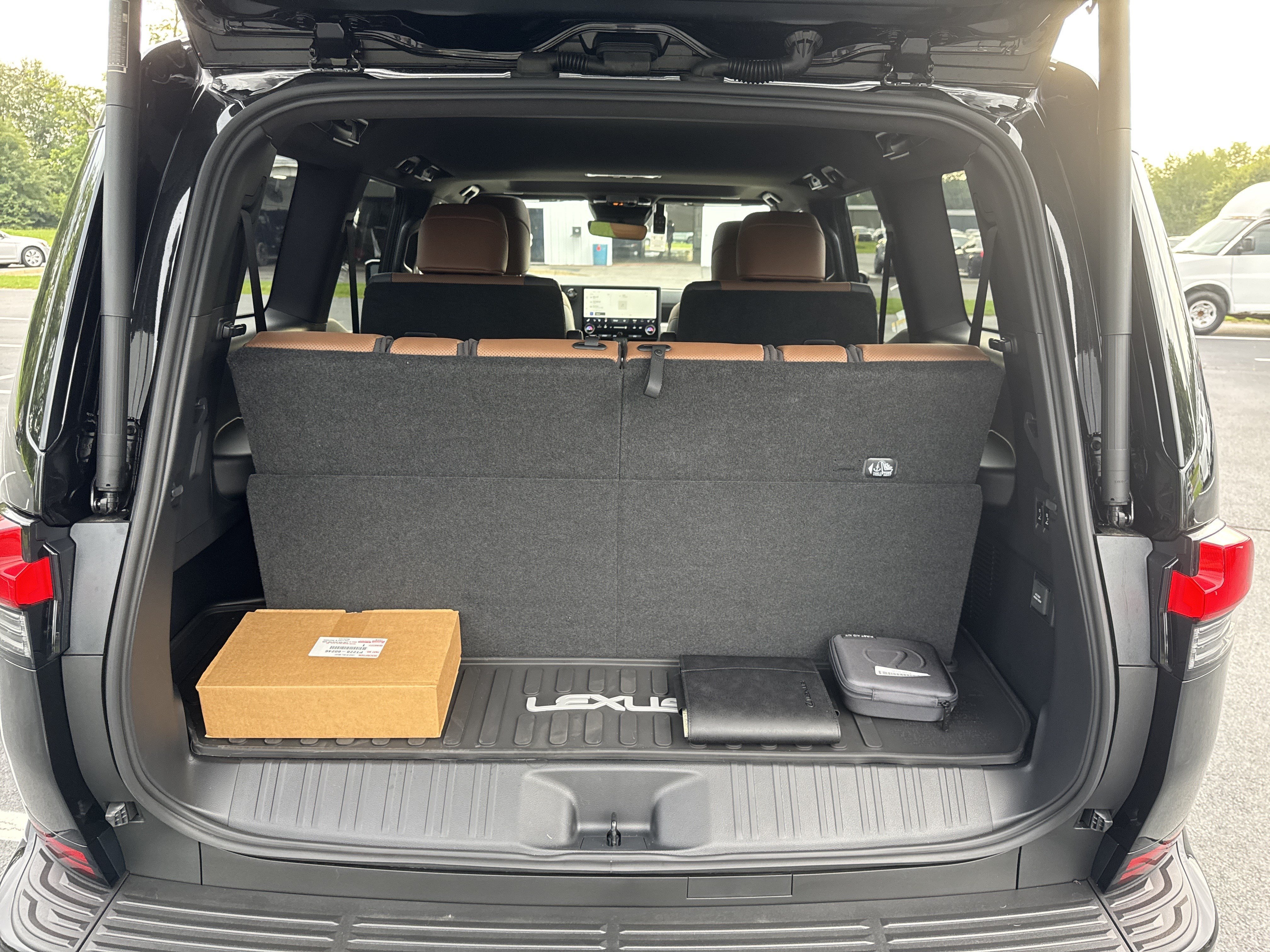 2026 Lexus GX Premium - Photo 29