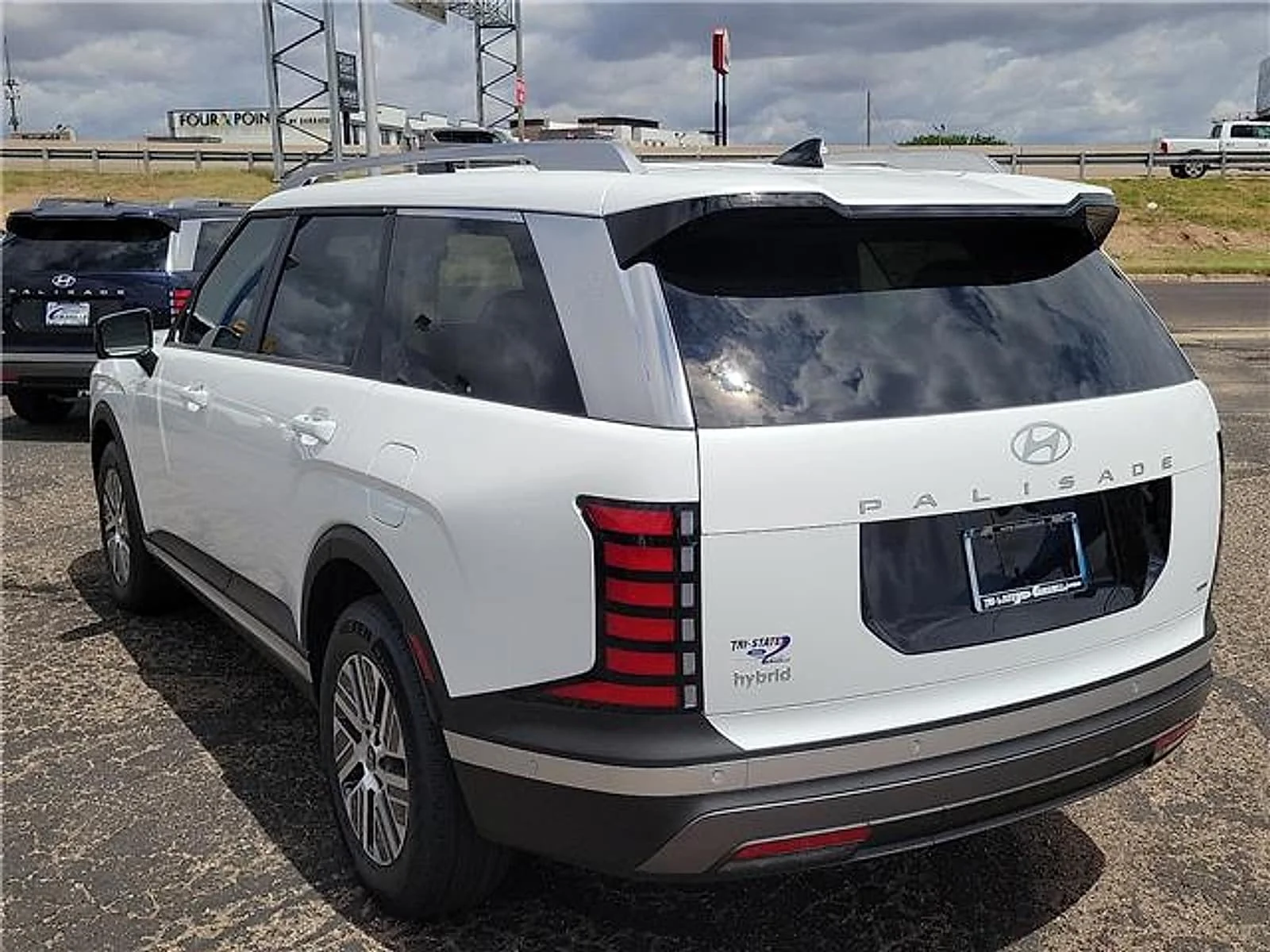 New 2026 White Hyundai SEL image 3