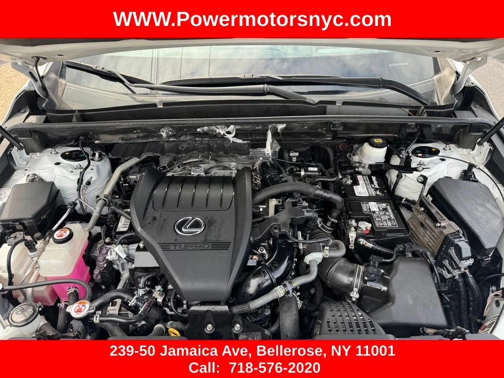 Used 2022 White Lexus 350 F SPORT Handling image 17