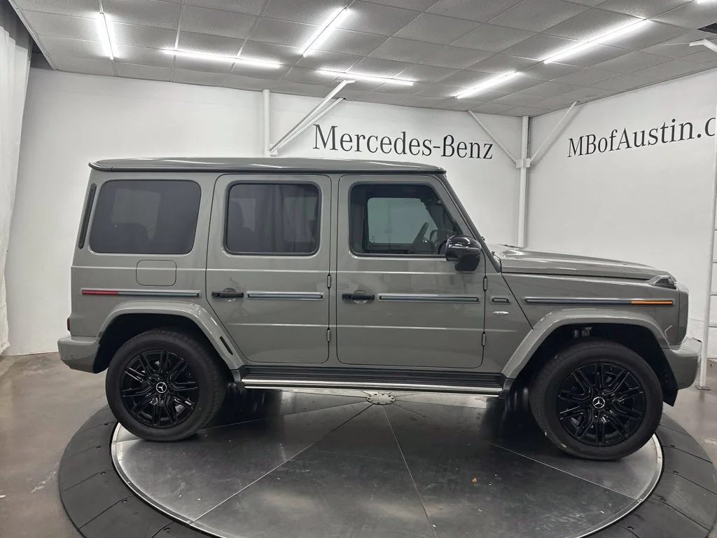 Certified Used 2025 Black Mercedes-Benz G 580 image 9