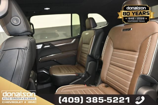 2026 GMC Acadia Denali Ultimate - Photo 12