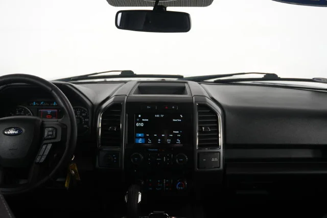 Used 2017 Magnetic Metallic Ford XLT image 27