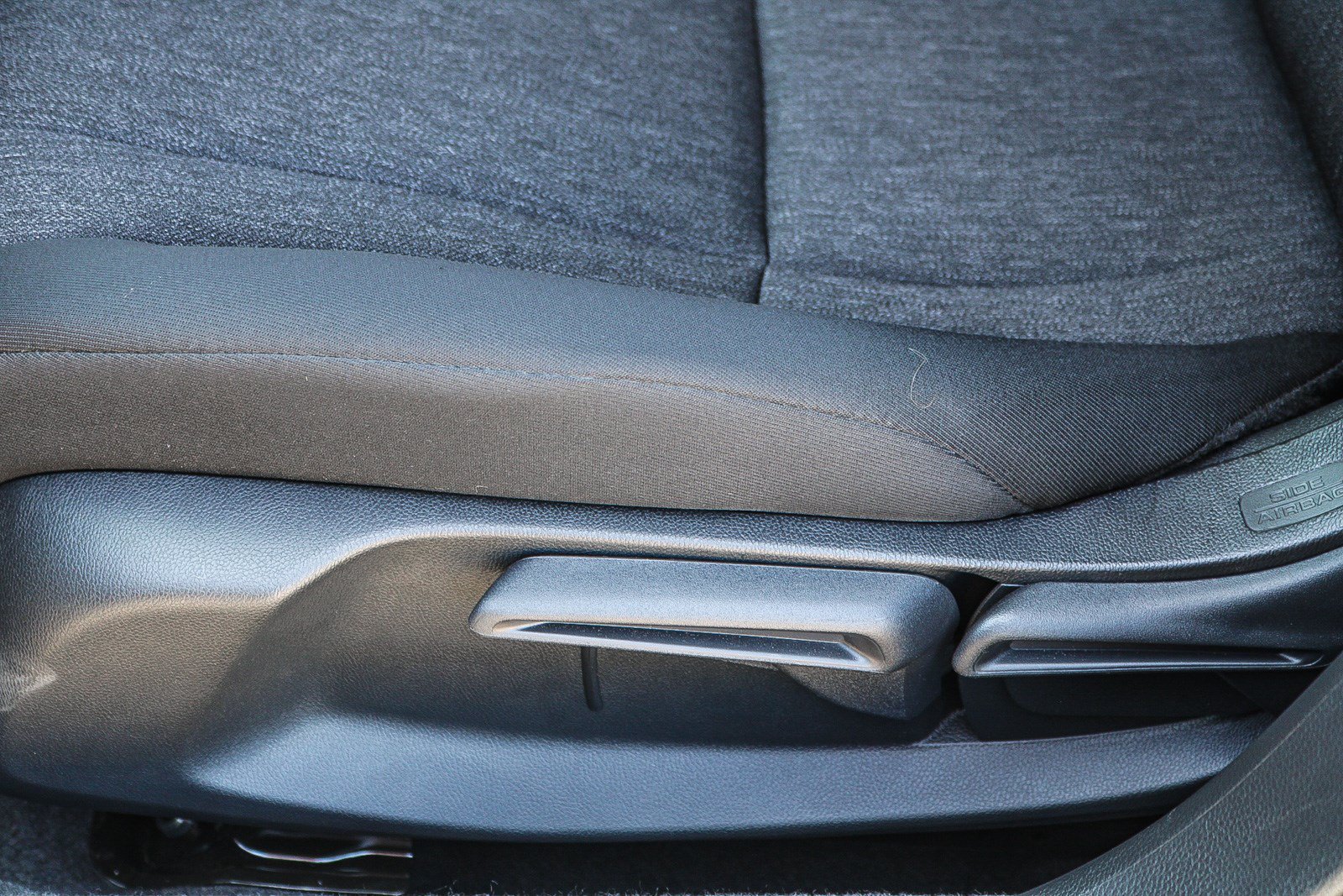 2025 Honda Accord LX - Photo 22