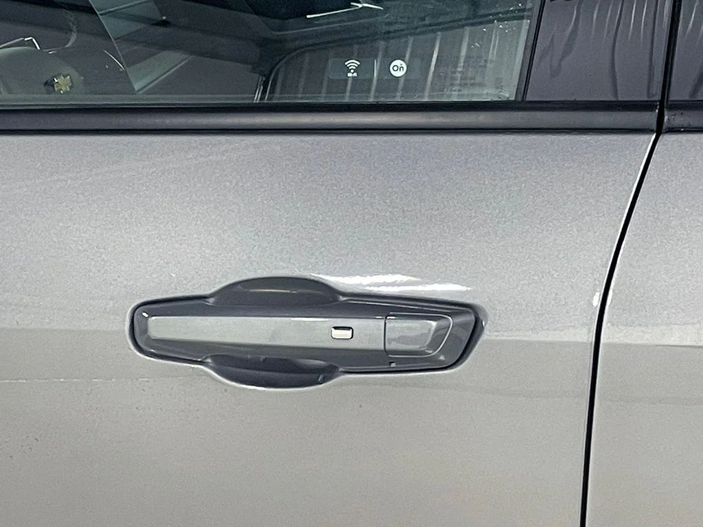 Used 2025 Gray Chevrolet LT image 17