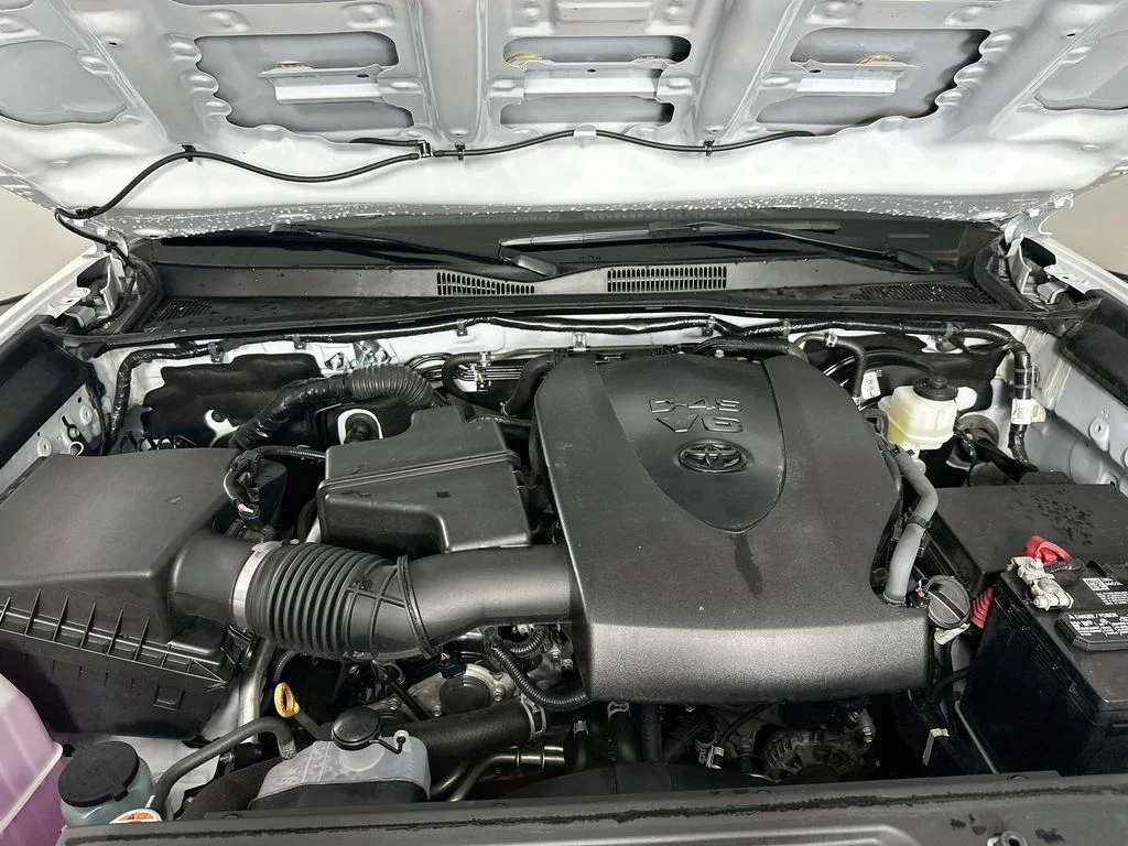 Used 2022 White Toyota TRD Sport image 29