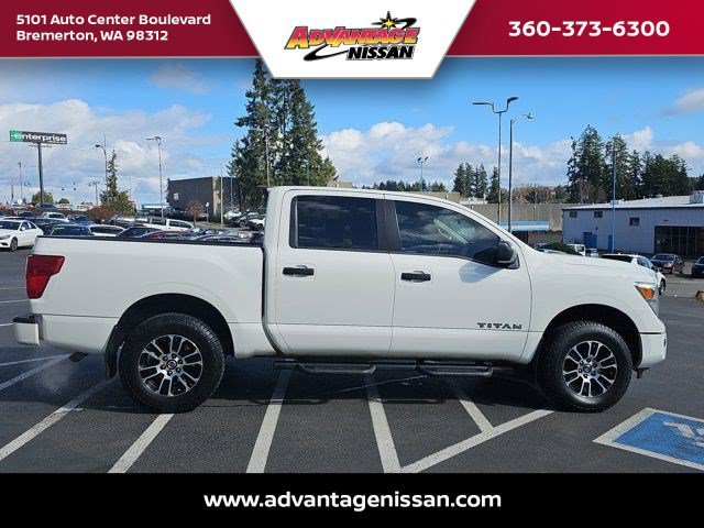 Used 2022 Glacier White Nissan SV image 7