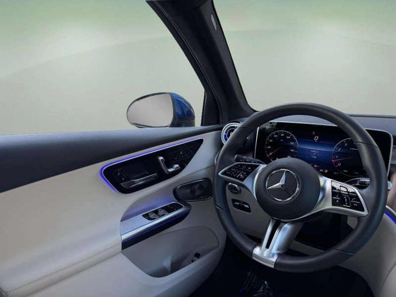 Used 2026 Starling Blue Metallic Mercedes-Benz GLC 300 image 12