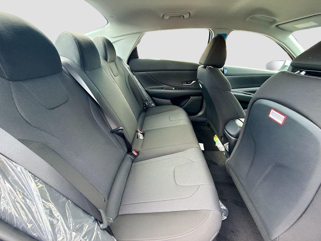 New 2026 Serenity White Hyundai SE image 19