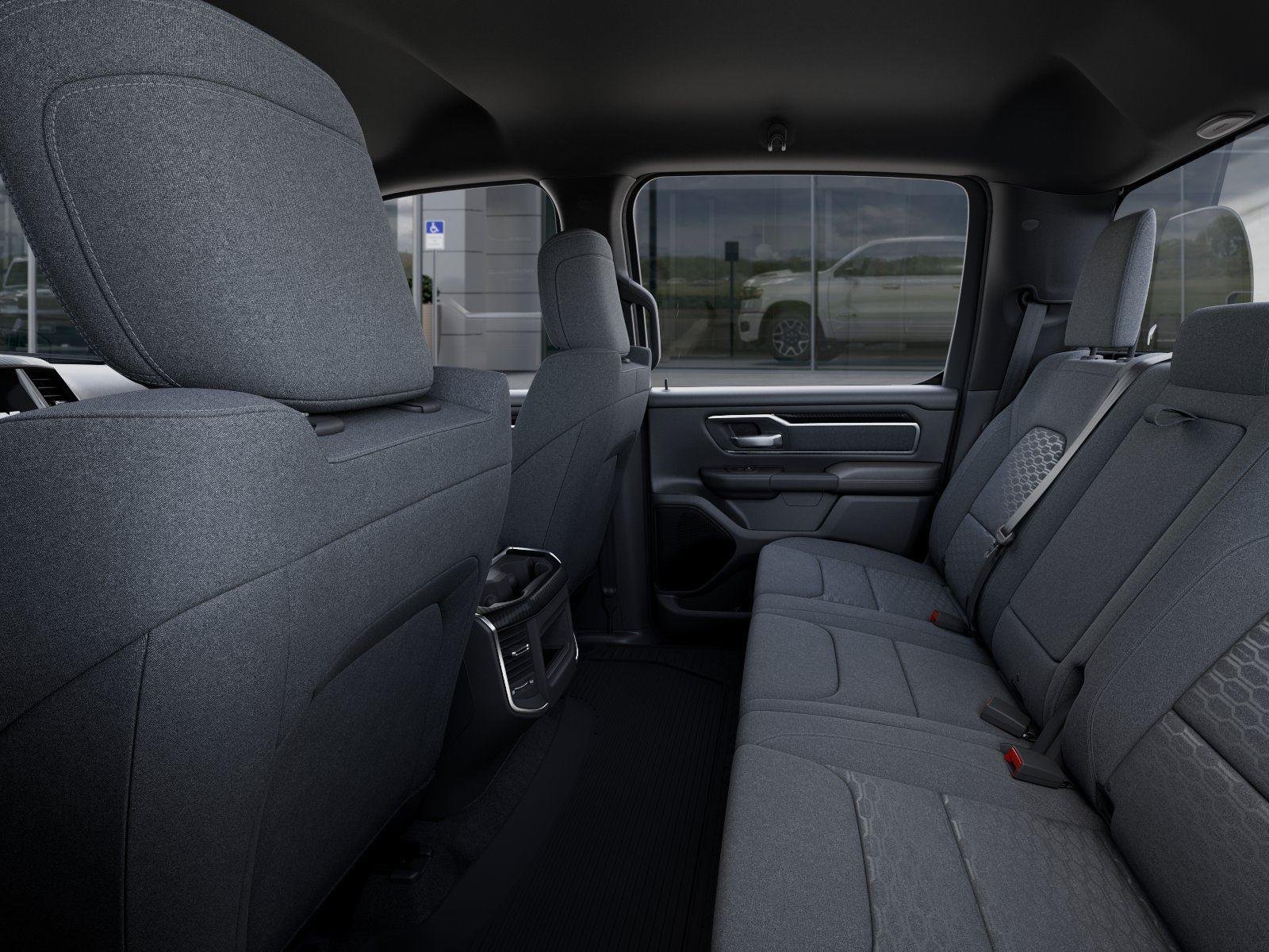 New 2026 Diamond Black Crystal Pearl-Coat Exterior Paint RAM RAM 1500 BIG HORN CREW CAB 4X4 image 23