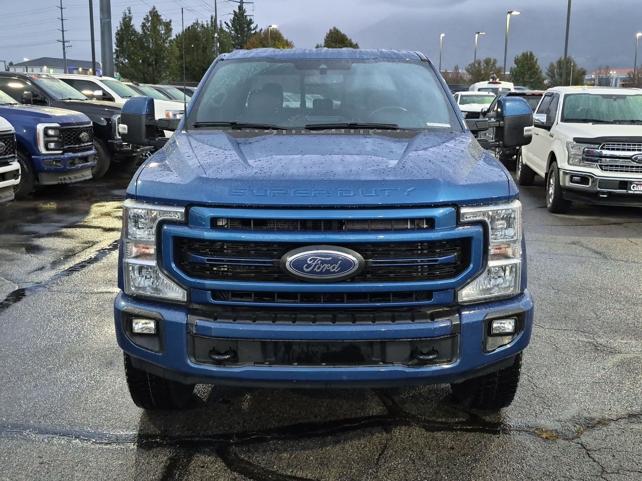 Used 2022 Blue Metallic Ford LARIAT image 9