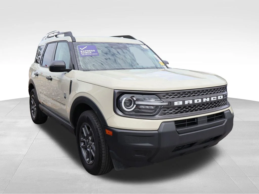 Used 2025 Beige Ford Big Bend image 13