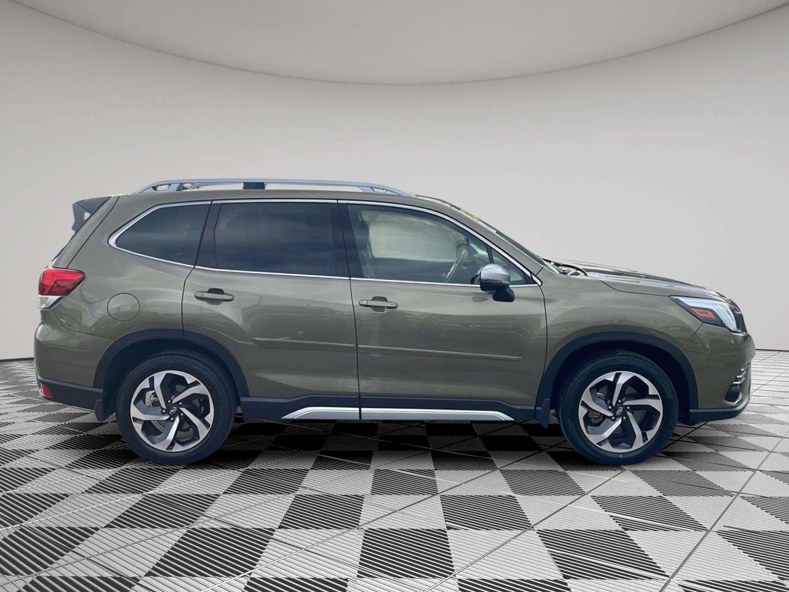 Certified 2024 Subaru Forester Touring with VIN JF2SKAMC5RH436517 for sale in Kansas City