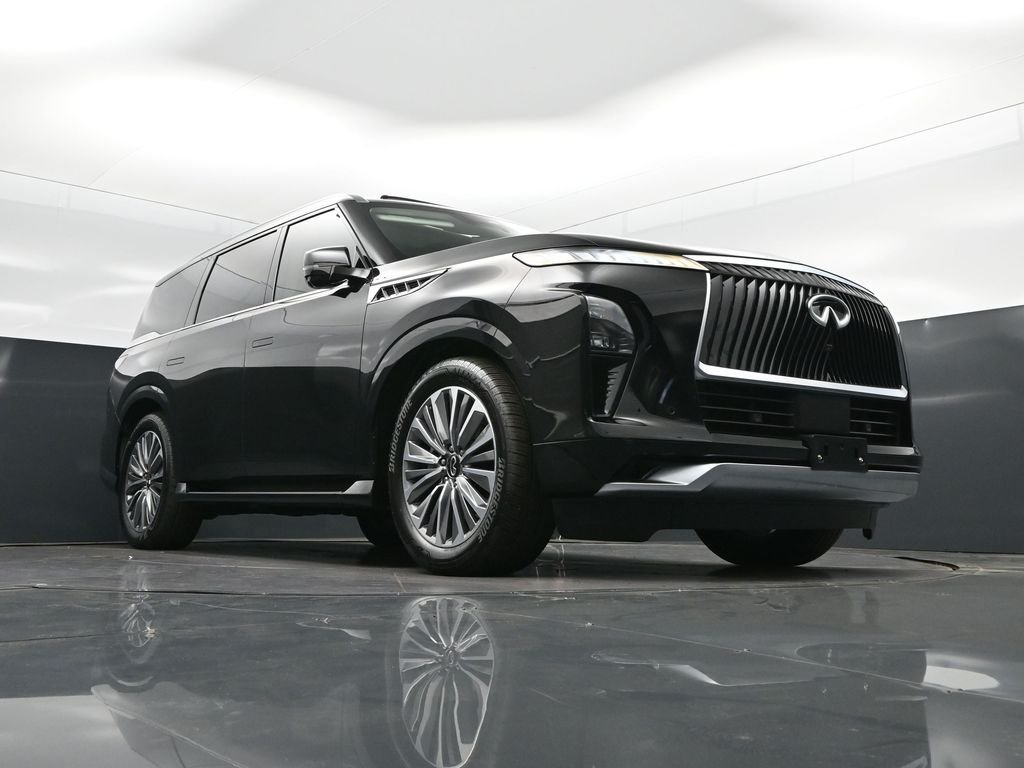 Certified Used 2025 Black INFINITI LUXE image 47