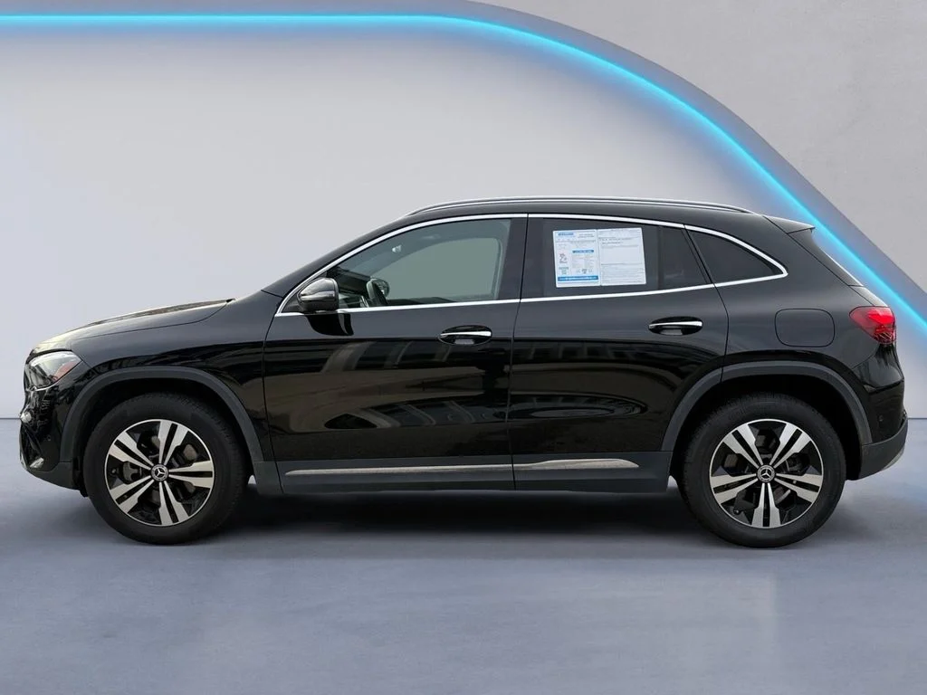 Used 2025 Night Black Mercedes-Benz 250 4MATIC® image 6