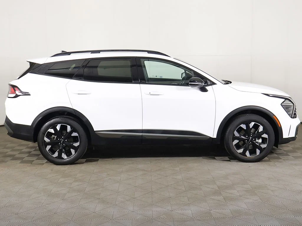 Certified Used 2024 White Kia X-Line image 18