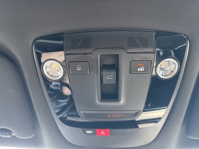 Certified Used 2025 Snow White Pearl Kia GT-Line image 31