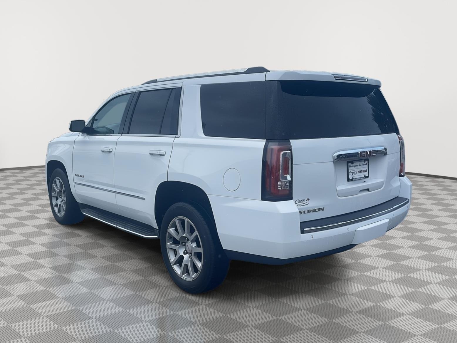 2017 GMC Yukon Denali - Photo 7