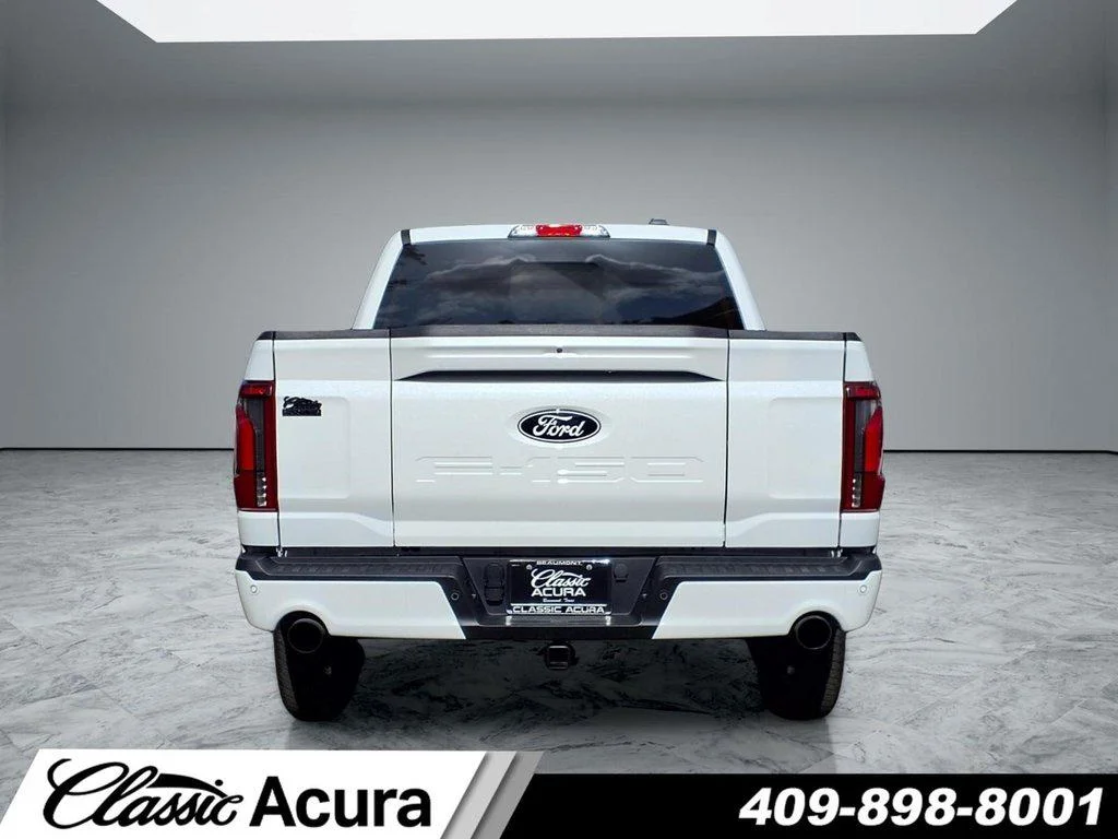 Used 2024 Star White Metallic Tri-Coat Ford LARIAT image 4