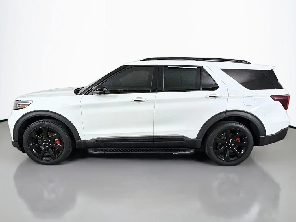 Used 2023 Star White Ford ST image 20