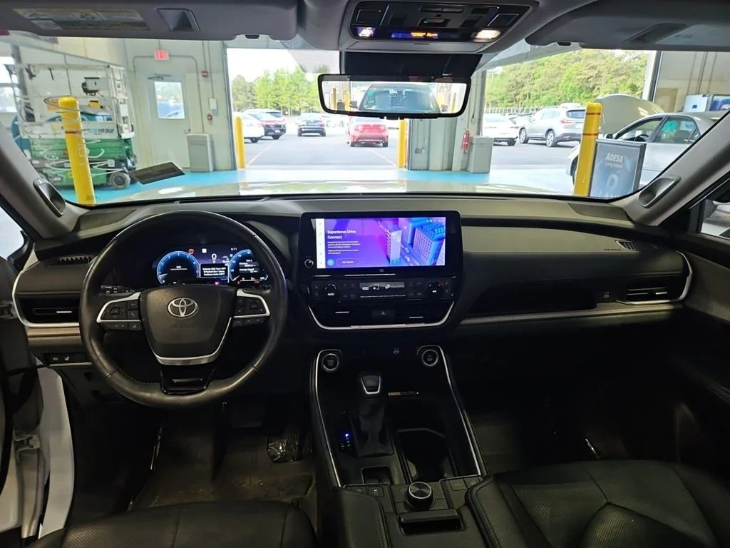 Certified Used 2025 Beige Toyota Platinum image 5