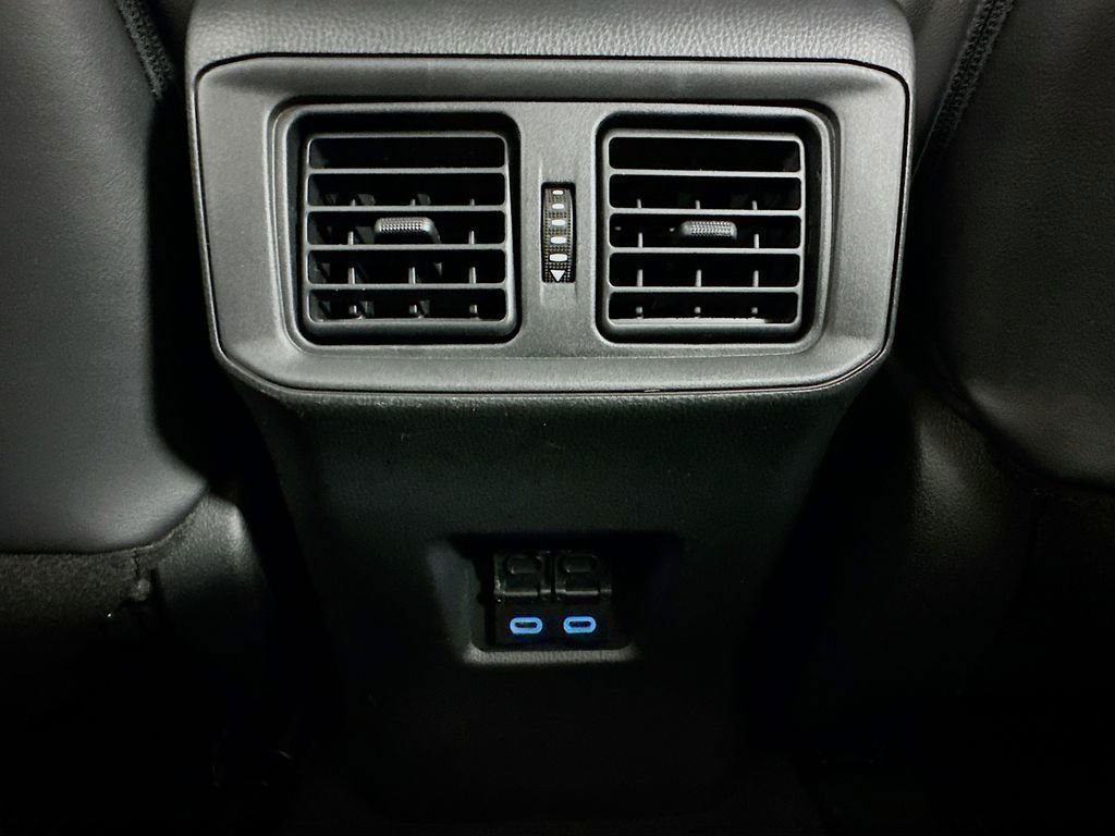 Used 2022 Blue Toyota XLE Premium image 27