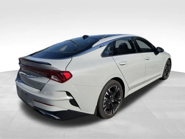 Used 2023 Gray Kia GT-Line image 7