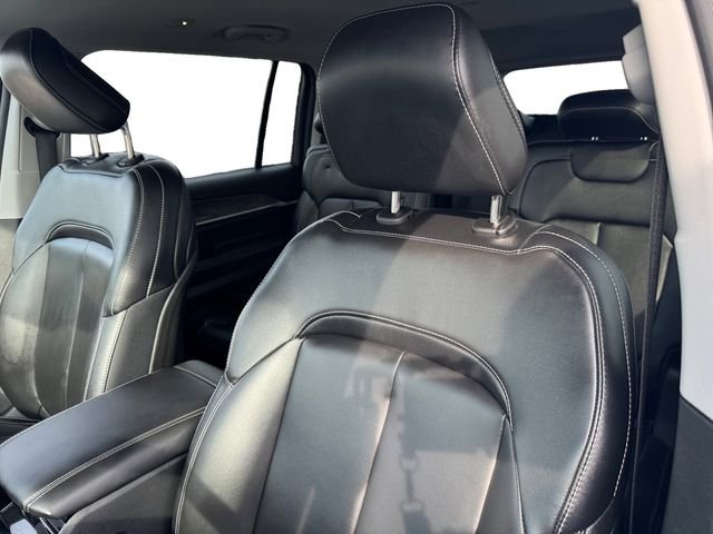 Used 2023 White Jeep Limited image 14