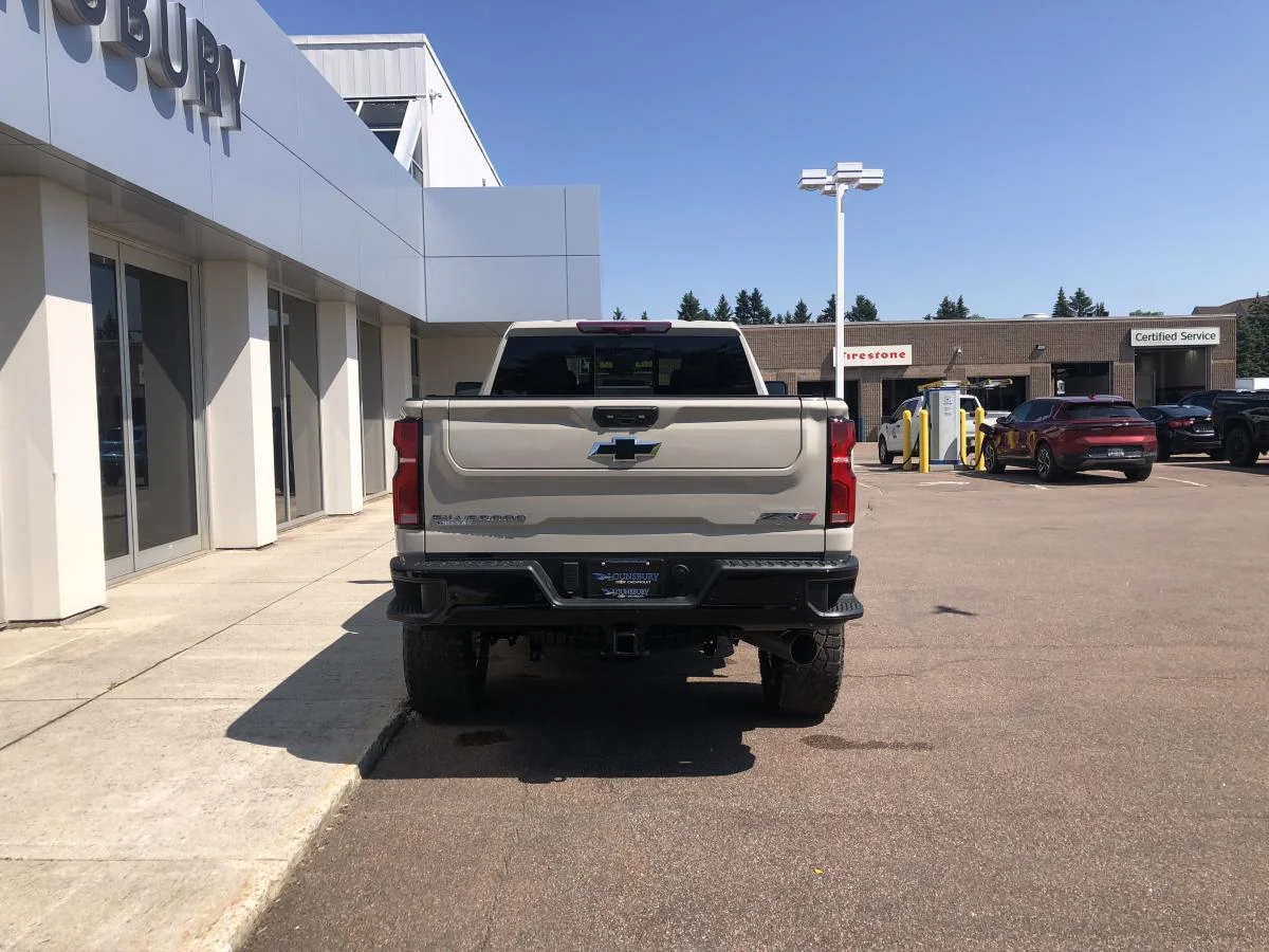 New 2026 White Chevrolet 4wd Crew Cab 159 image 6