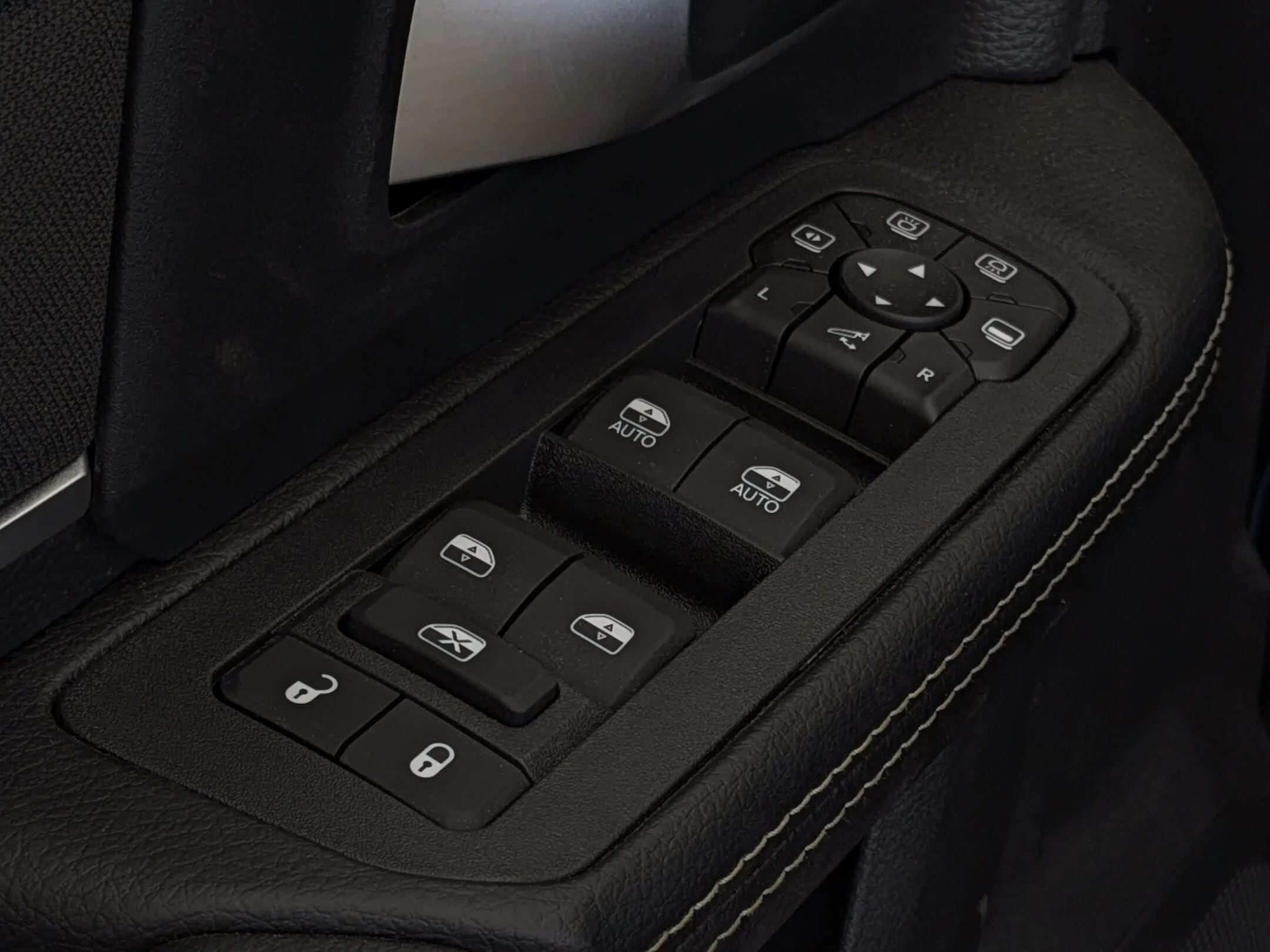 New 2026 Black RAM Big Horn - - Level 1 Plus Grp - Sport Appearance Pkg - 5th Wheel/Gooseneck Prep - NAV & More! image 13