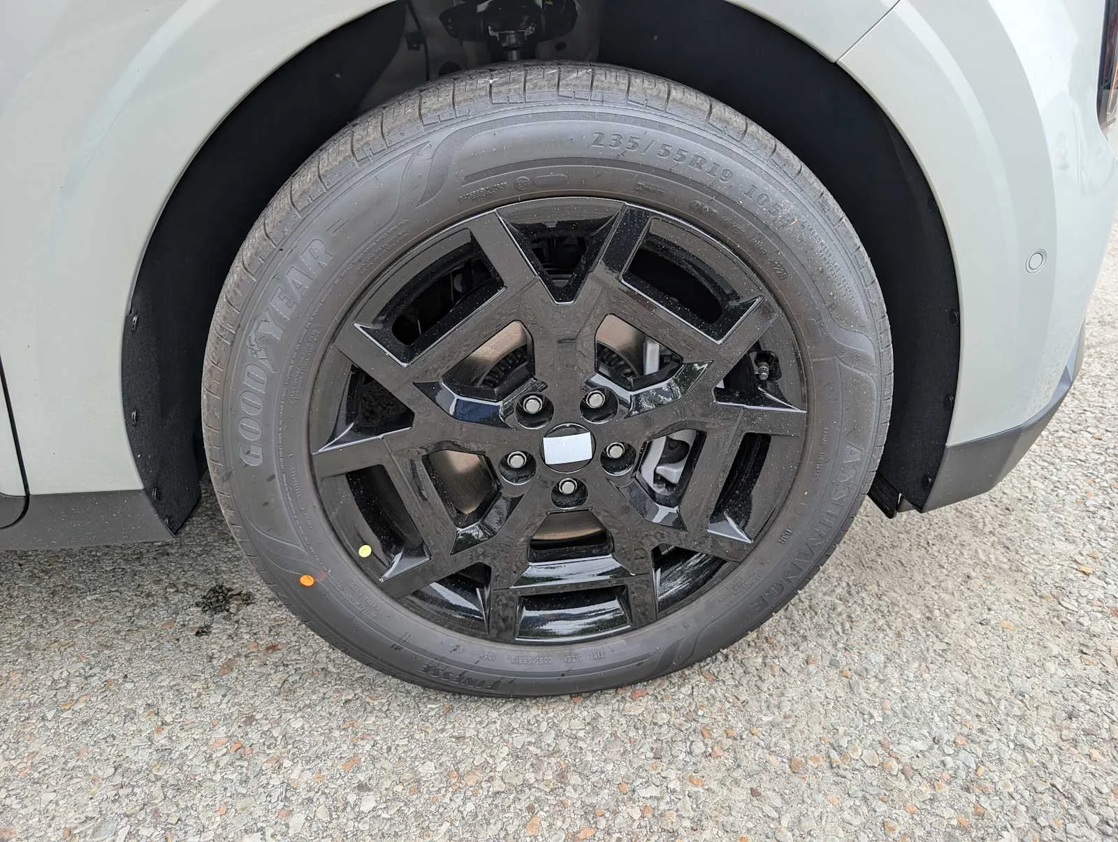 New 2027 Ivory Silver Kia SX Prestige image 3