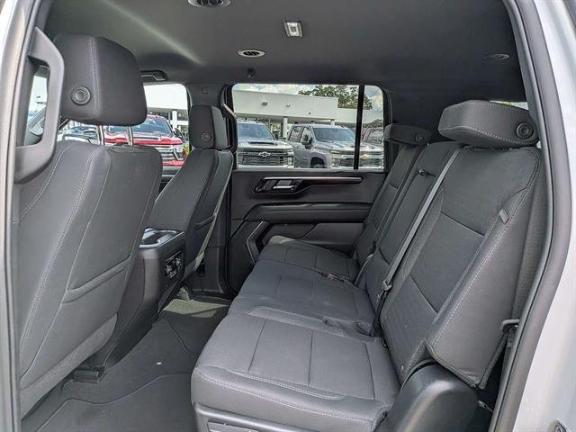 2025 Chevrolet Suburban LS - Photo 39