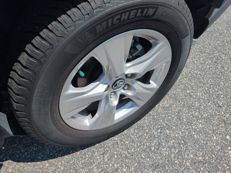 Used 2023 Silver Sky Metallic Toyota XLE image 7