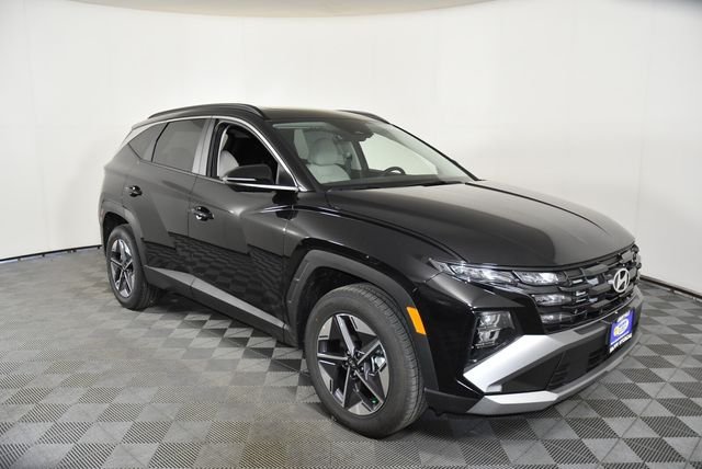 New 2026 Black Hyundai SEL Premium AWD image 13
