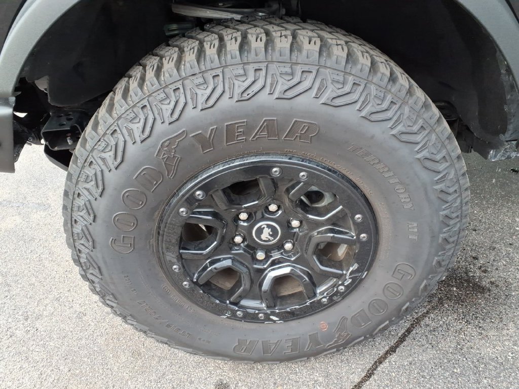 Used 2023 Shadow Black Ford Wildtrak image 10