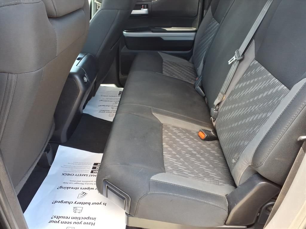 Used 2018 Black Toyota SR5 image 12