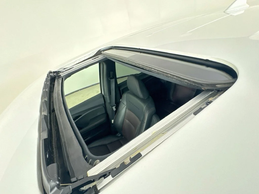 Certified Used 2021 White Honda Black Edition image 28