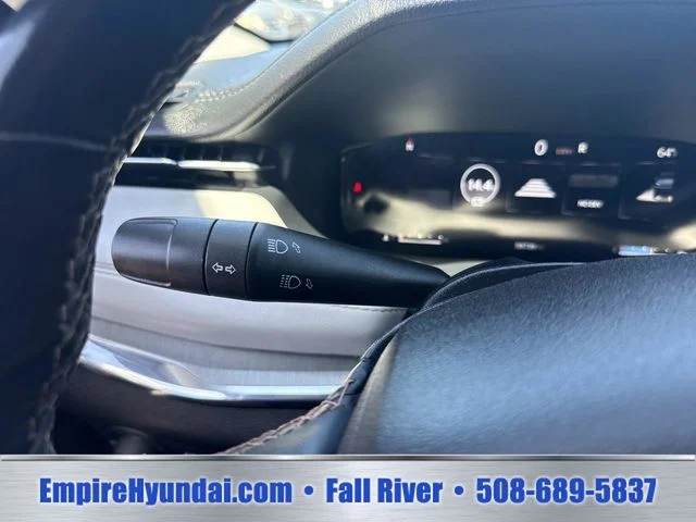 Used 2022 Gray Jeep Limited image 32