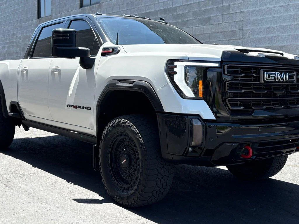 2024 GMC Sierra 2500HD AT4X - Photo 17